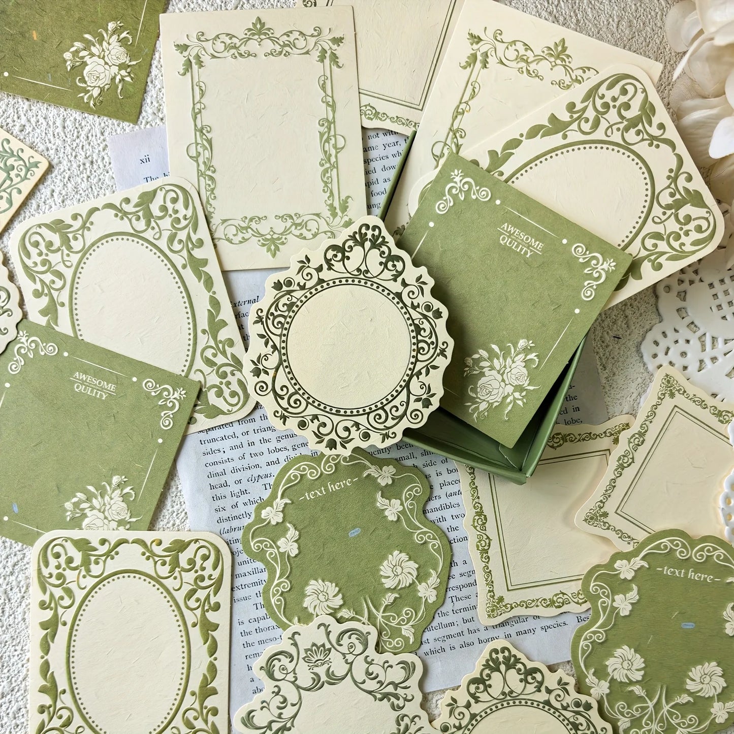 30 Sheets Retro Embossed Lace Scrapbooking Paper