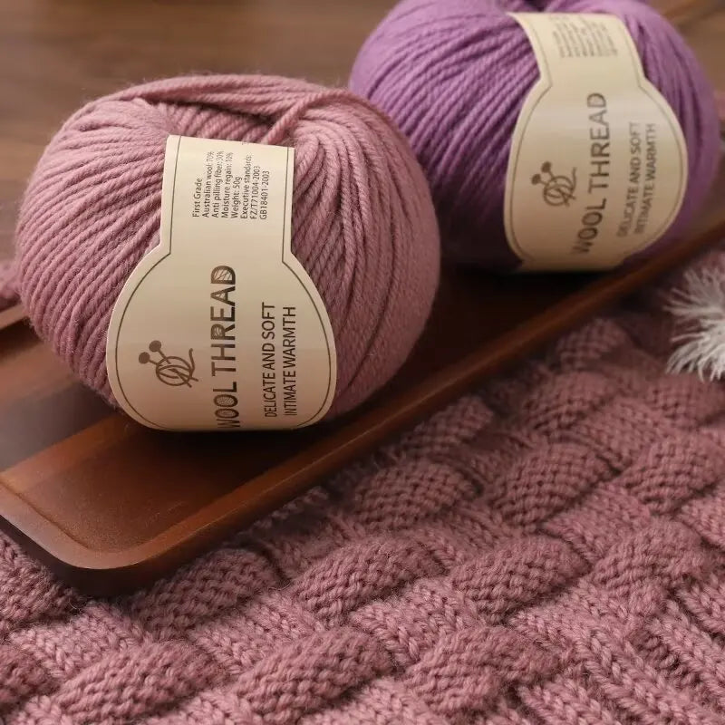 Medium Coarse Combed Alpaca Wool Yarn Balls 10 Pack