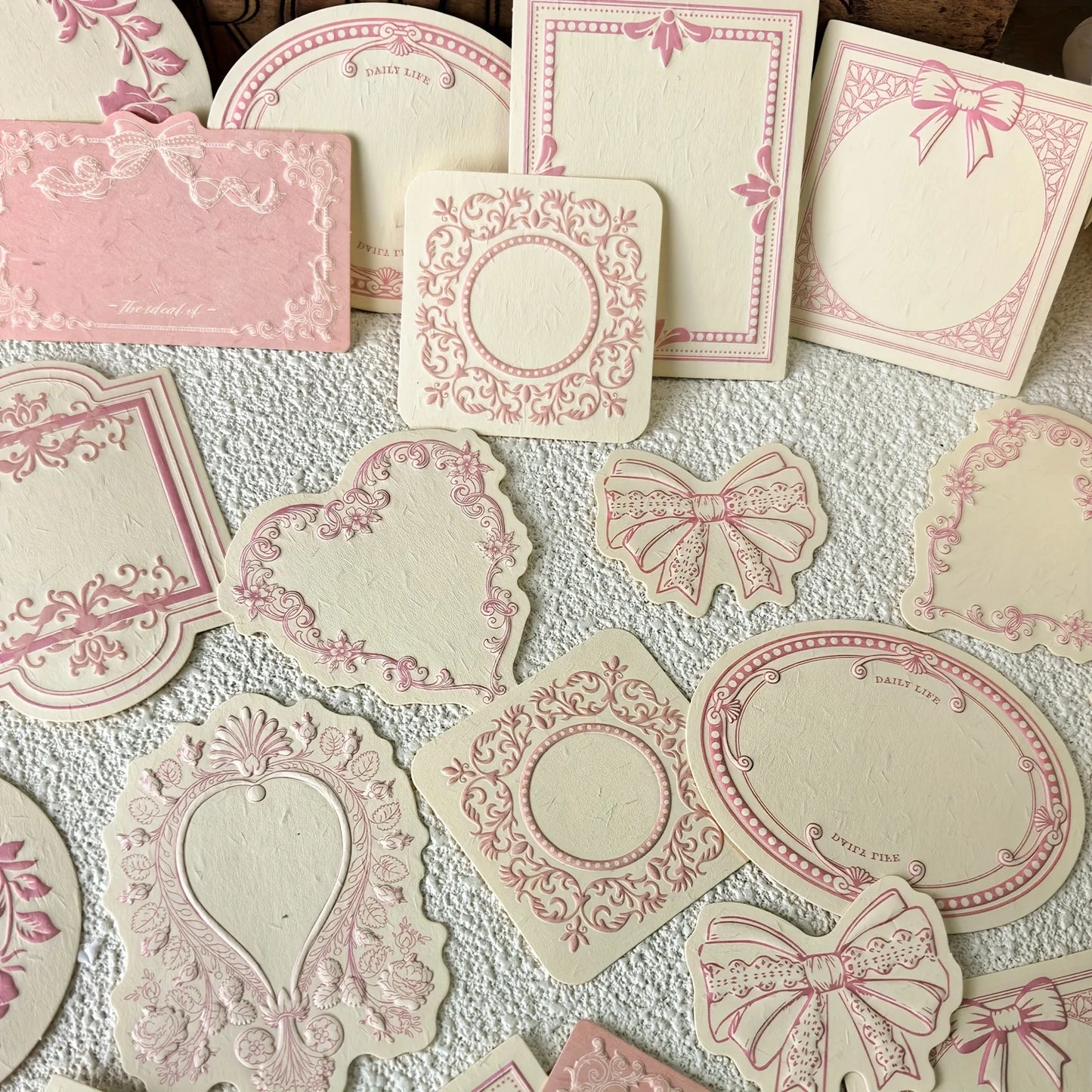 30 Sheets Retro Embossed Lace Scrapbooking Paper