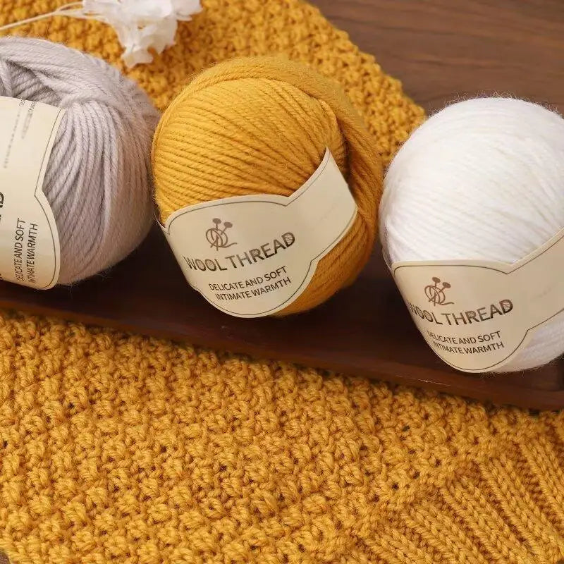 Medium Coarse Combed Alpaca Wool Yarn Balls 10 Pack